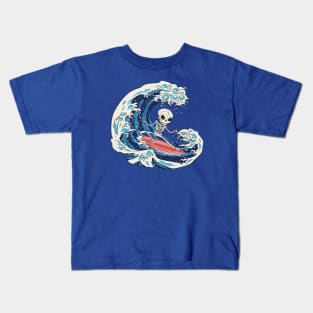 Cool Surfing Skeleton Riding a Great Wave Kids T-Shirt